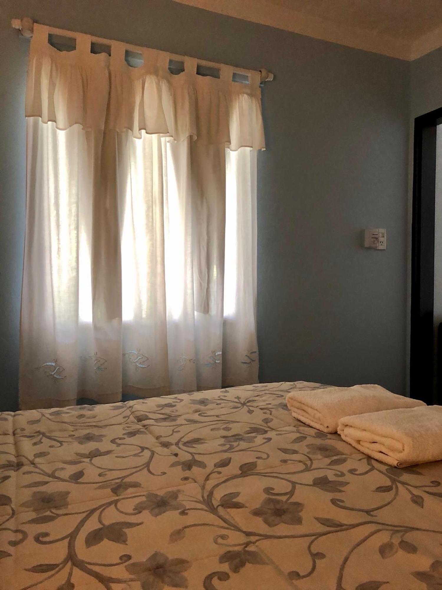 Hosteria Isabel Las Grutas Habitación foto